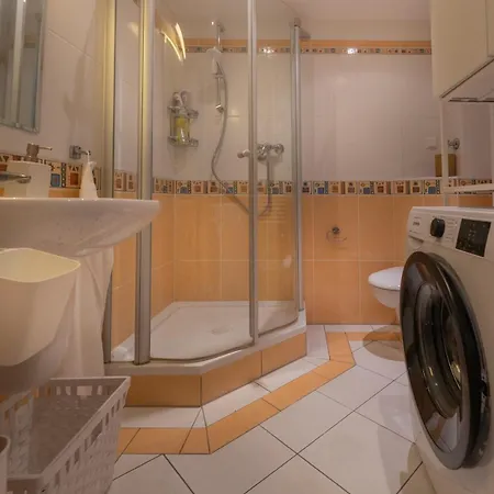 Ruhige Lage In Unterbilk * Düsseldorf