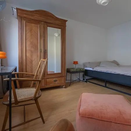 Apartment Ruhige Lage In Unterbilk Dusseldorf