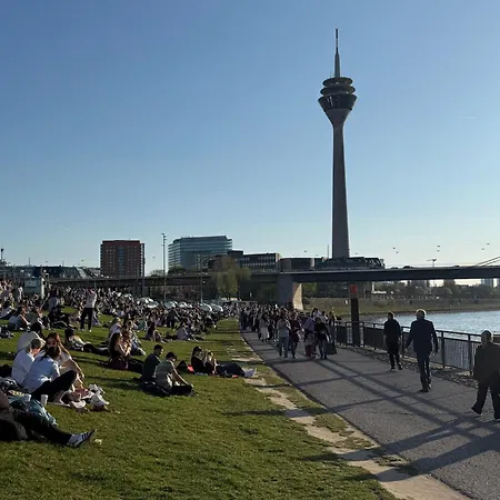 Διαμέρισμα Ruhige Lage In Unterbilk Ντίσελντορφ